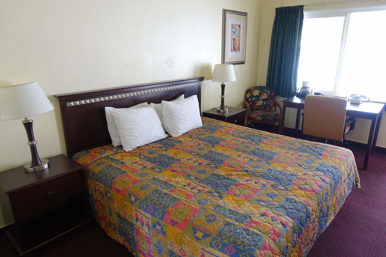 Discovery Inn - Eureka Bagian luar foto